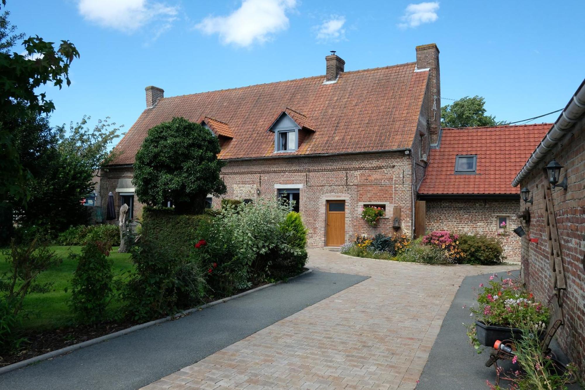 Les Charmilles Bed & Breakfast Hazebrouck Luaran gambar